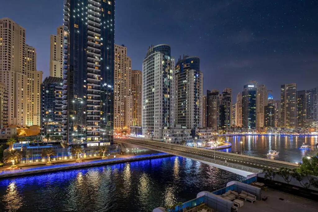 Luxury 2 Bedroom Apartment In Dubai Marina & Jbr Beach エクステリア 写真